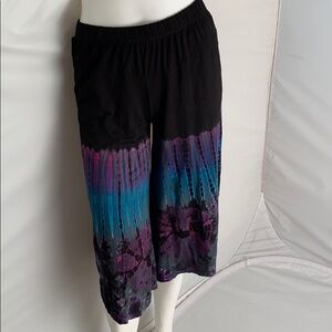 Jackie K black multicolor tie dye cropped culottes pants L/XL